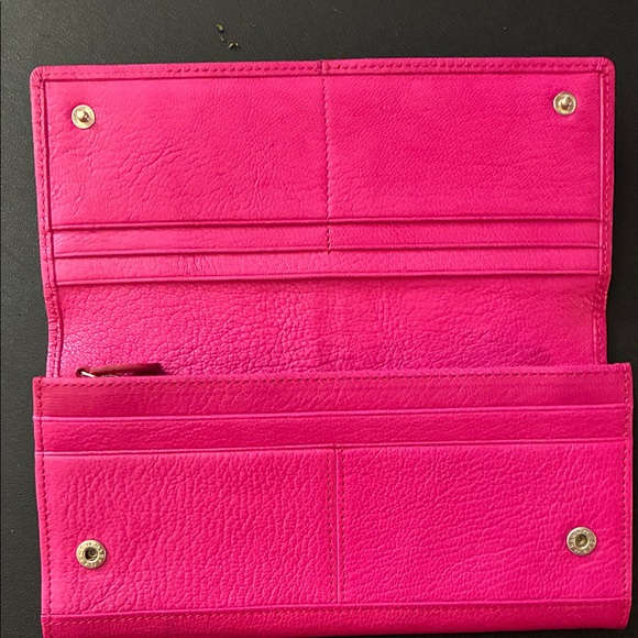 Amazon.com: Tipmile Credit Card Holder for Women Slim  Vibrant Pink Leather Card Holder